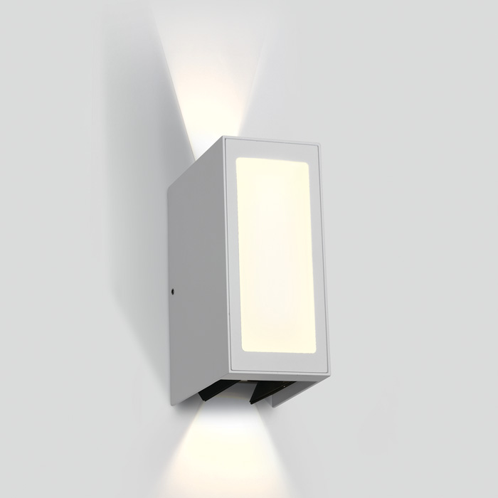 LED Wandleuchte IP54 weiß 17x8